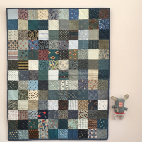 Babyquilt blauw met hartendiefje